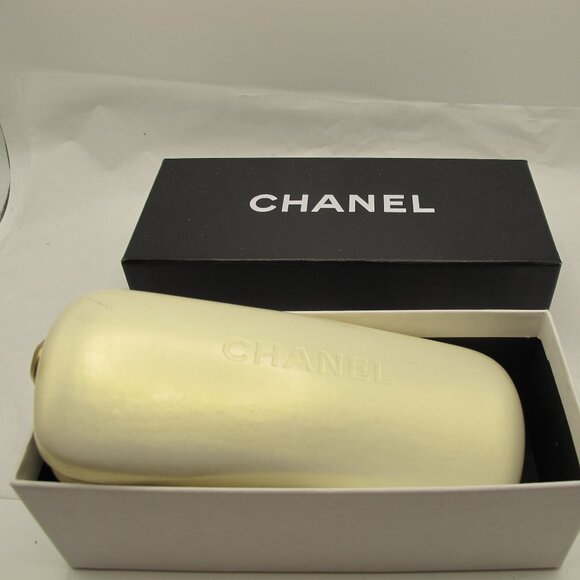 Chanel Sunglasses - Picture 2 of 12